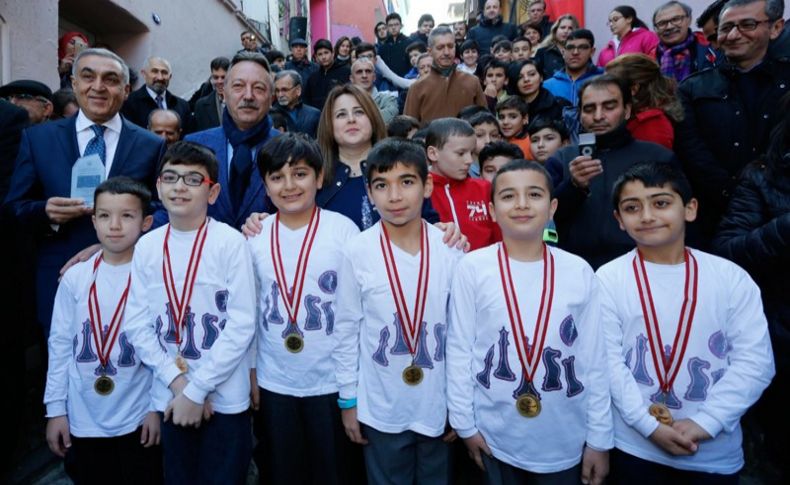 İsmet İnönü anısına yarıştılar