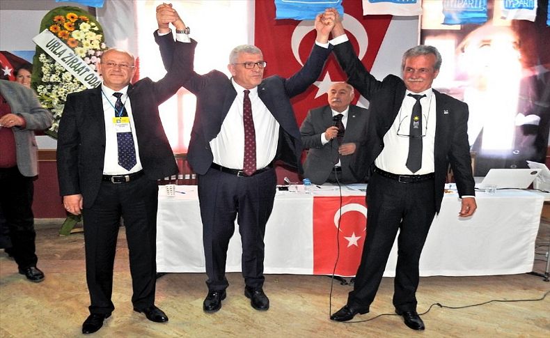 İYİ Parti Urla'da Yüksel Bıyık güven tazeledi