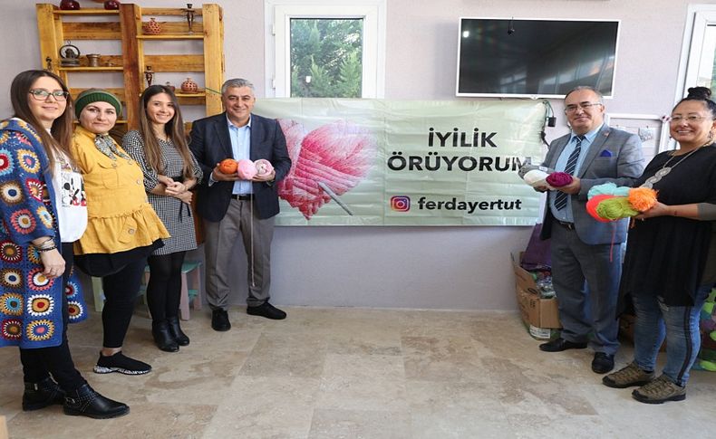 ‘İyilik Örüyorum’ projesi büyüyor