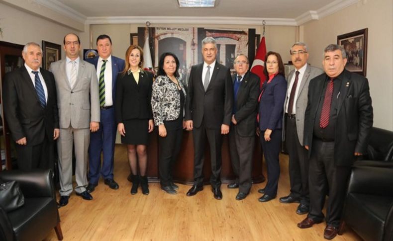 Emlakçılar yasa için Ankara yolunda