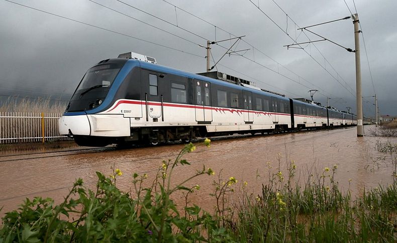İzmir 15 dakikada bu hale geldi