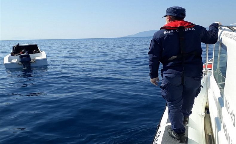 İzmir açıklarında 30 sığınmacı yakalandı