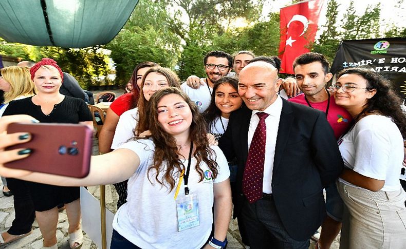 İzmir Avrupa Gençlik Başkenti olmak için kolları sıvadı