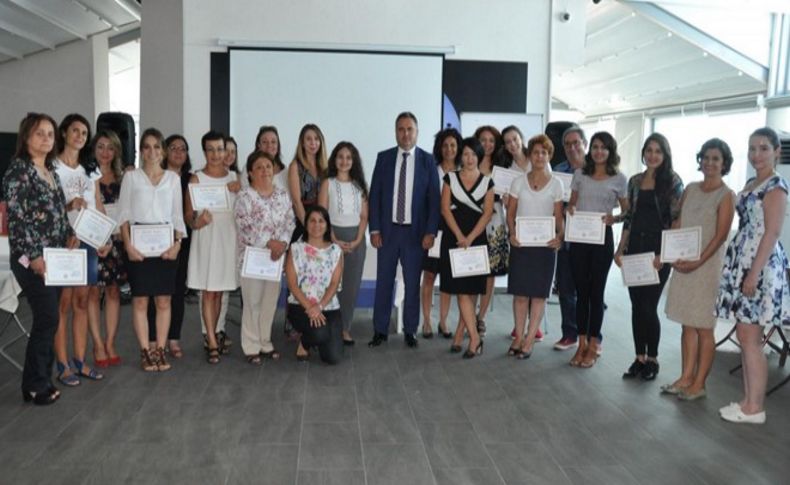 İzmir Barosu'ndan cinsiyet eşitsizliğine karşı mücadele