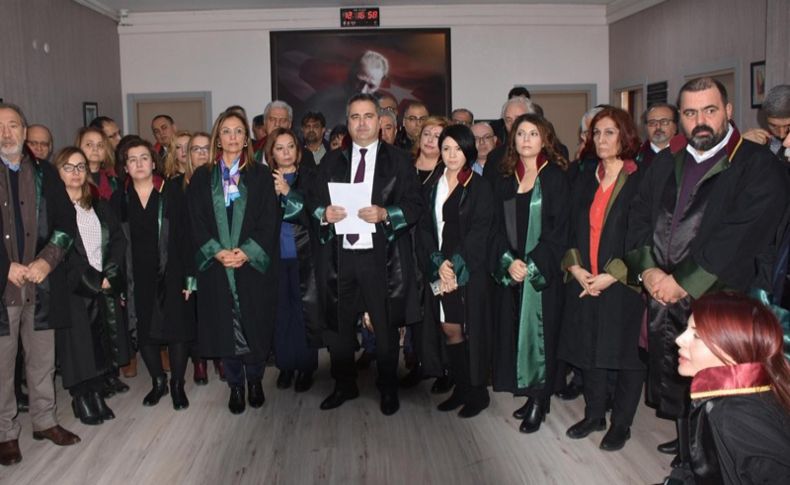 İzmir Barosu'ndan KHK ve OHAL tepkisi