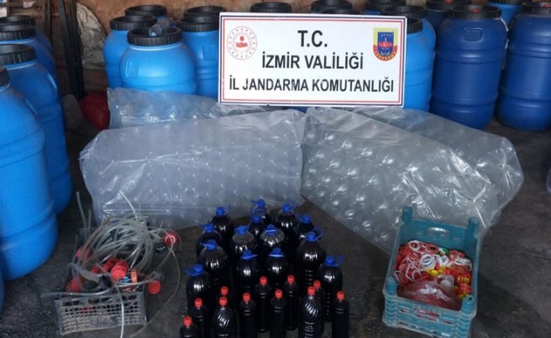 İzmir'de 11 bin 200 litre sahte içki yakalandı
