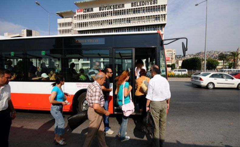 İzmir'de 15 Temmuz akşamı ulaşım ücretsiz olacak