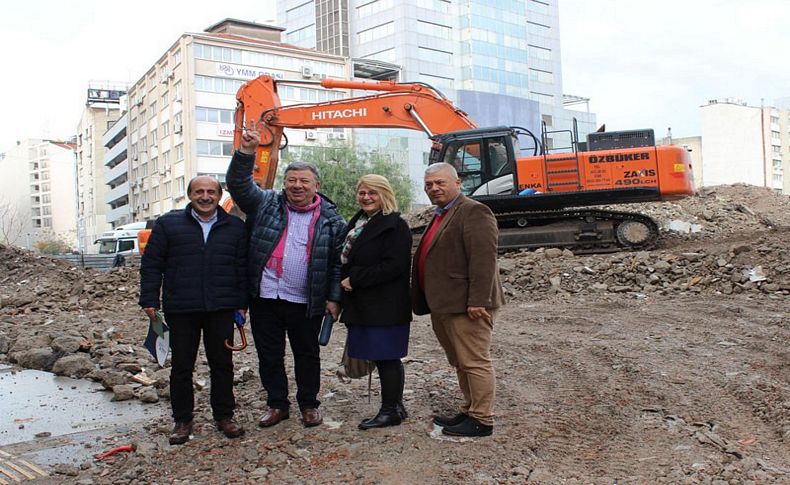 İzmir'de 60 katlı gökdelen projesine STK tepkisi