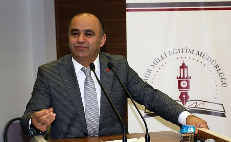İzmir'de 700 bin öğrenci karne aldı