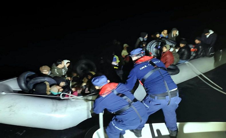 İzmir'de 75 kaçak göçmen yakalandı