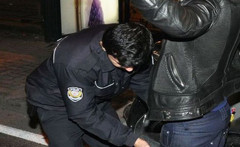 İzmir'de aranan 489 kişi yakalandı