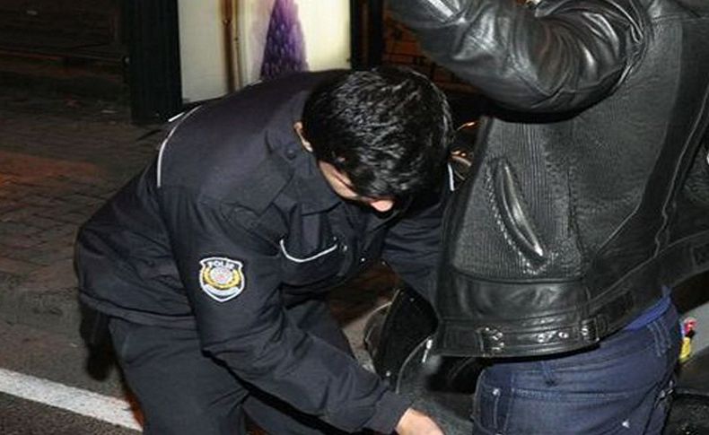 İzmir'de aranan 489 kişi yakalandı