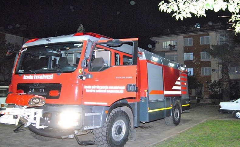 İzmir'de çıkan yangın korkuttu