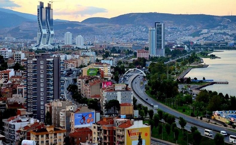 İzmir’de değişim yarışı