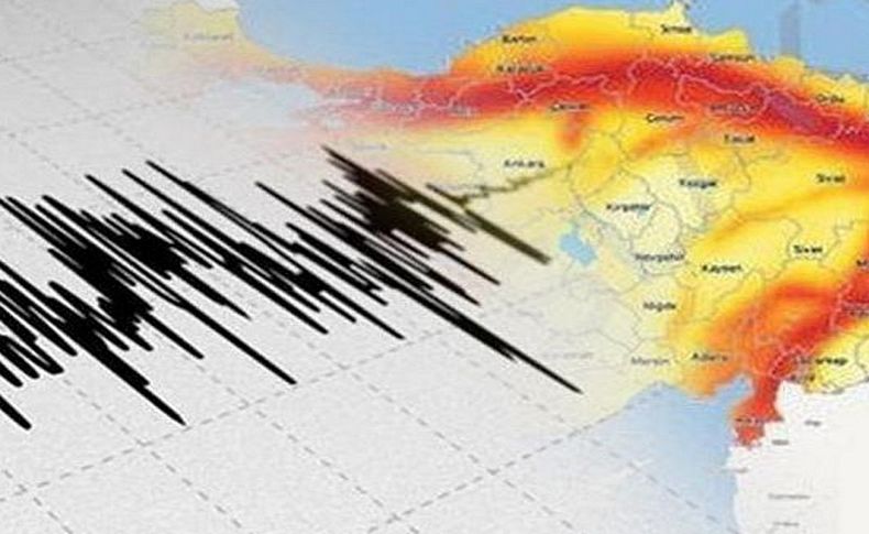 İzmir'de deprem