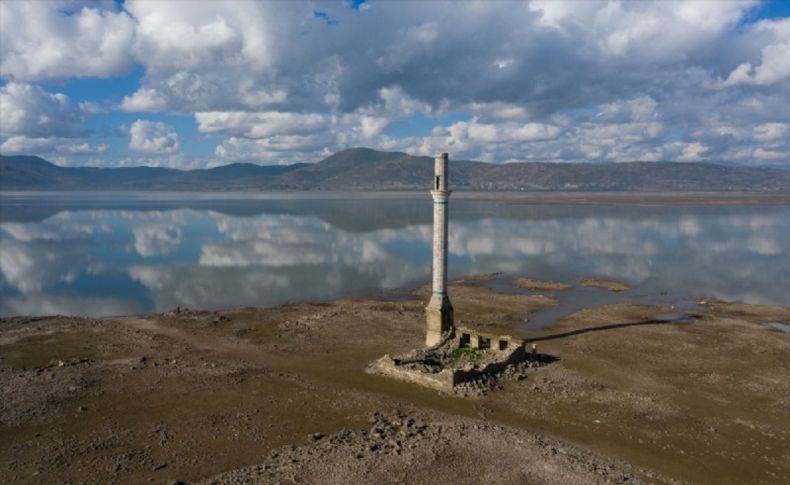 İzmir'de etkili olan sağanaklar barajlara 'can suyu' oldu