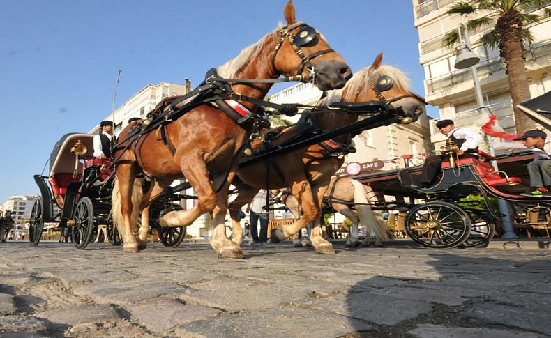 İzmir’de fayton dönemi kapandı.. HAYTAP'tan flaş açıklama