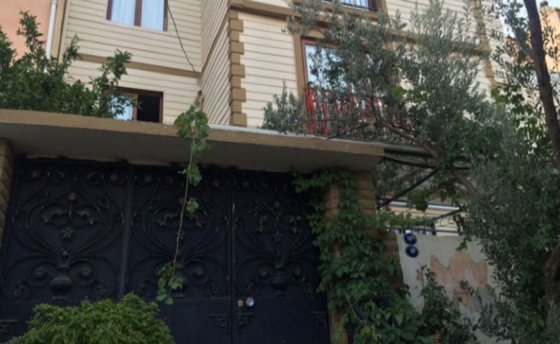 İzmir'de FETÖ baskınları
