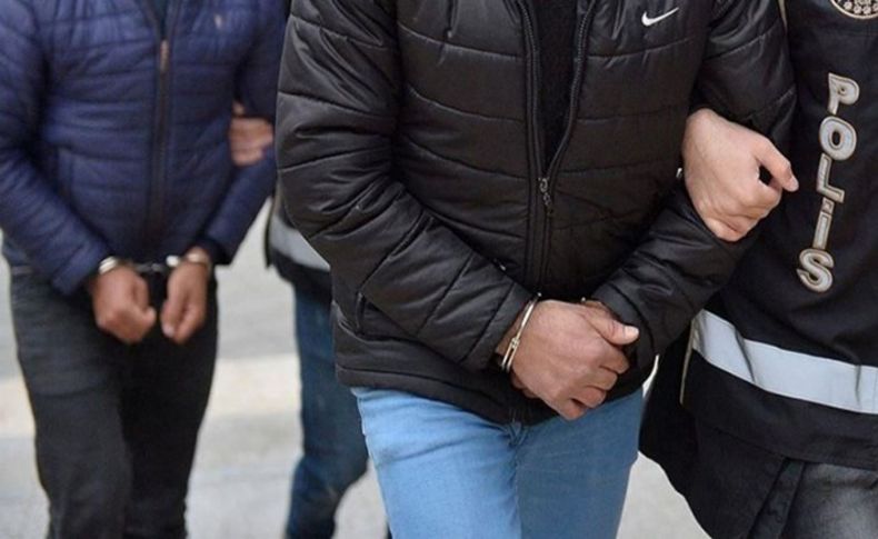 İzmir'de FETÖ'nün Türkiye imamının yeğeninin de aralarında olduğu 41 zanlı tutuklandı