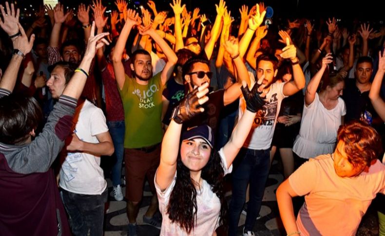 İzmir'de Hıdrellez coşkusu