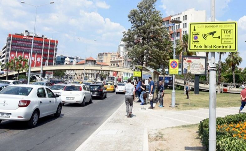 İzmir'de hatalı parka kameralı gözetim