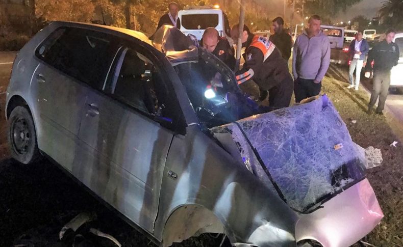 İzmir'de feci kaza: 2 polis hayatını kaybetti
