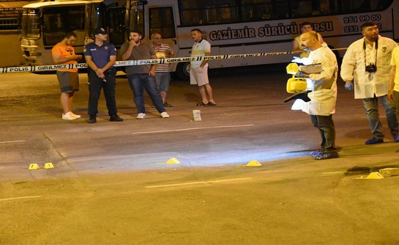 İzmir'de korkutan patlama... Kız arkadaşının sokağına bomba attı!