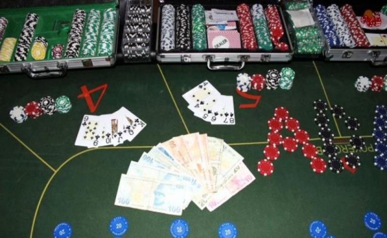 İzmir'de kumar operasyonunda 123 kişiye 171 bin 178 lira ceza