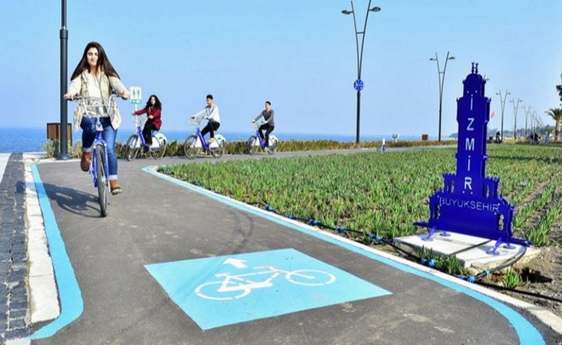 İzmir’de pedal devrimi