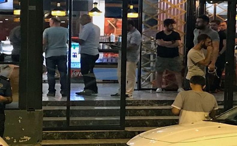 İzmir'de silahlı kavga