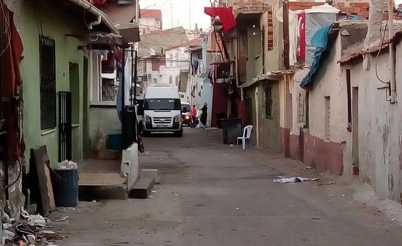 İzmir'de silahlı kavga: 6 yaralı