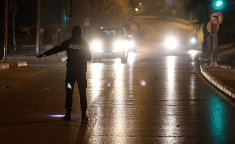 İzmir'de sokağa çıkma yasağı denetimi!