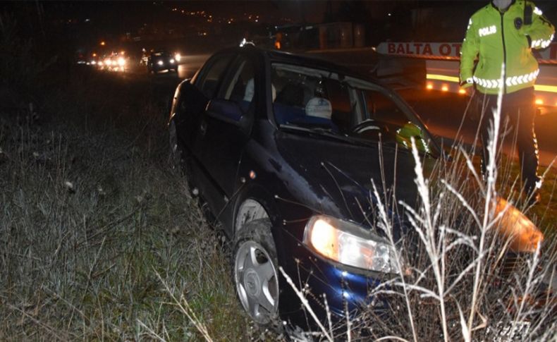 İzmir'de trafik kazalarında 2 kişi yaralandı