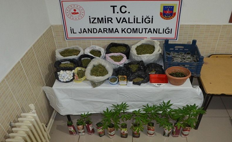 İzmir'de uyuşturucu operasyonu