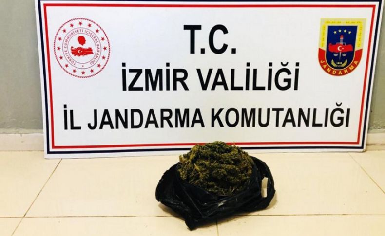 İzmir'de uyuşturucu operasyonu: 3 gözaltı