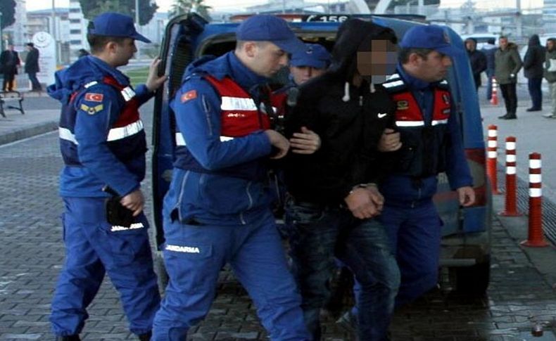 İzmir’de zehir tacirlerine büyük operasyon