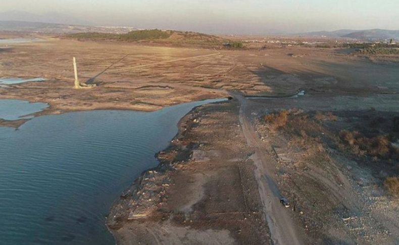 İzmir'deki barajlarda su seviyesi düştü