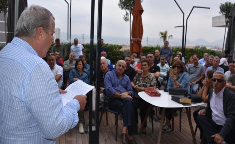 İzmir'deki FETÖ mağdurları evlerini istiyor