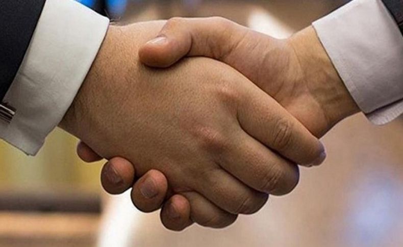 İzmir'deki siyasi partilerin bayramlaşma programı belli oldu!