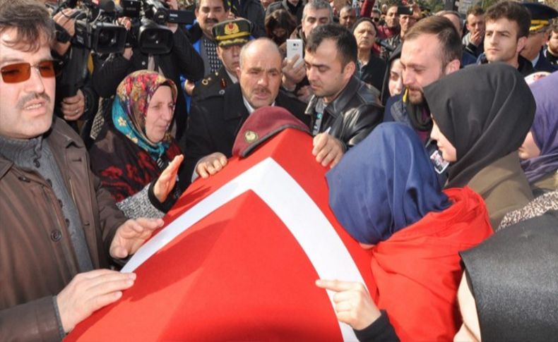 İzmir El Bab şehidini uğurladı