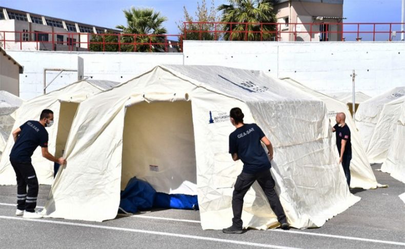 İzmir gönüllüleri doğal afetlere hazırlanıyor