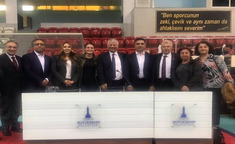 İzmir'i TBB'de temsil edecek isimler seçildi!