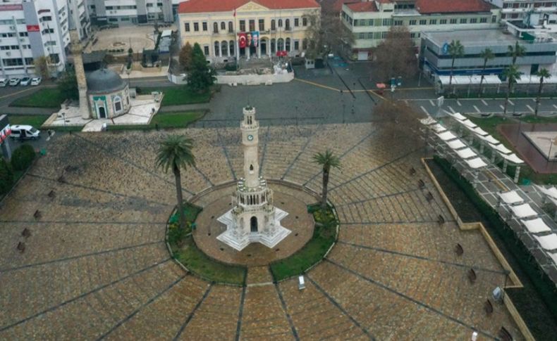 İzmir'in sokaklarında sessizlik hakim oldu