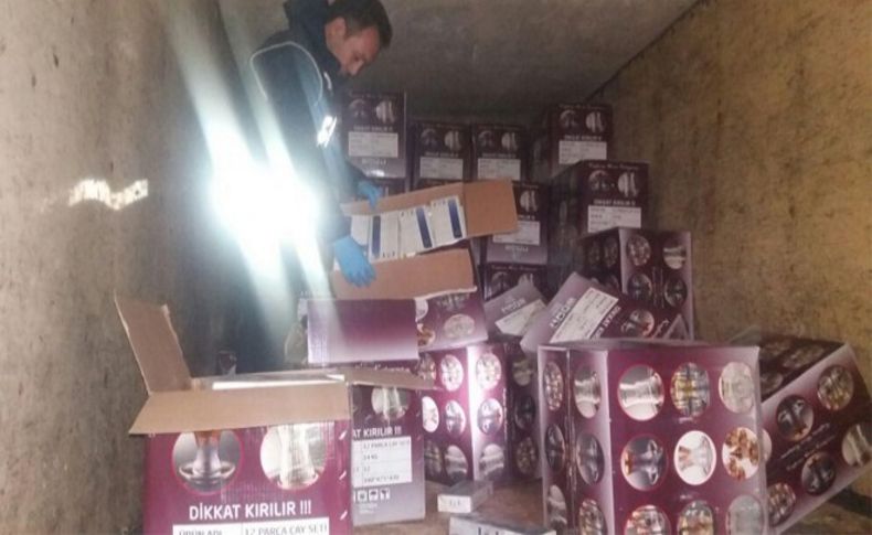 İzmir polisinden kaçakçılara darbe