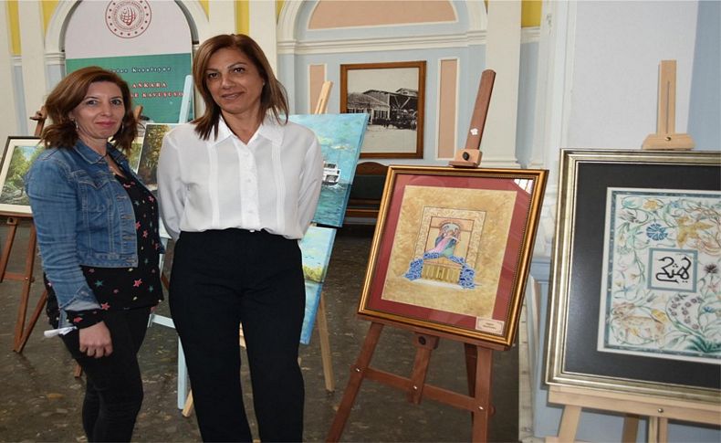 İzmir Retro Festivali'nde paha biçilemeyen eserler