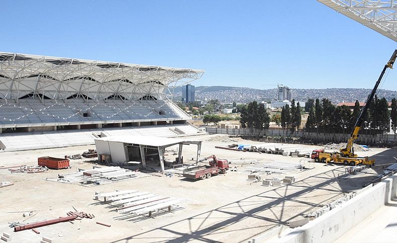 İzmir statlarında son durum; Göztepe seneye Alsancak 2021'de