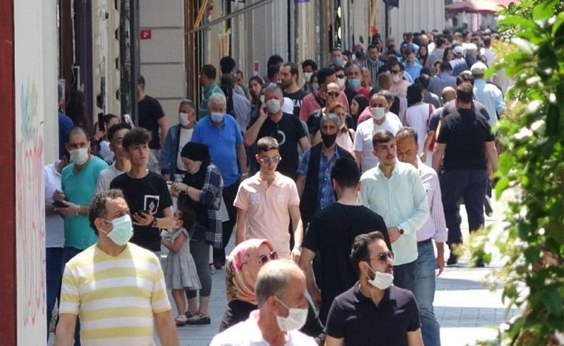 İzmir Tabip Odası Başkanı Dr. Çamlı: Pandemiyi yok edecek tek silah aşı!