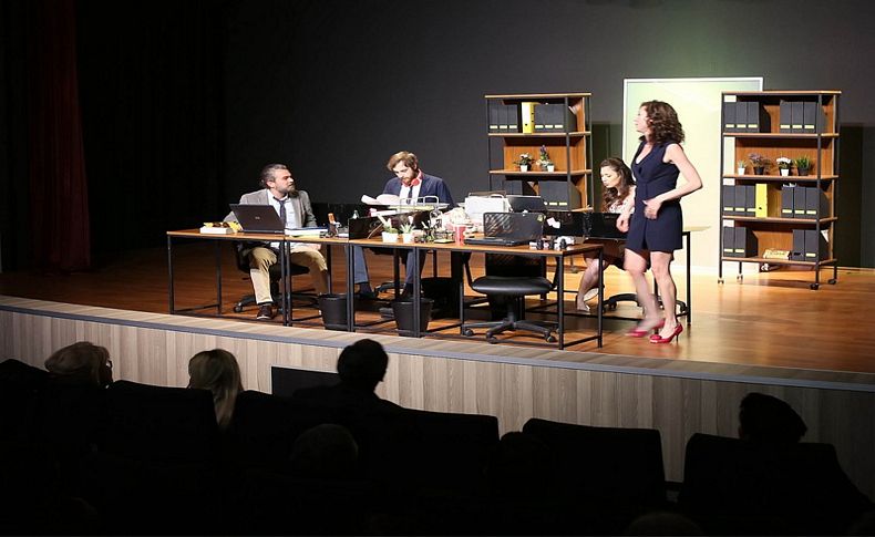 İzmir Tiyatro Festivali, Karabağlar’da