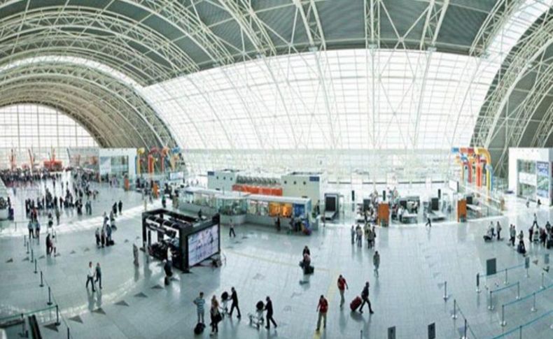 İzmir turizminde düşüş sürüyor