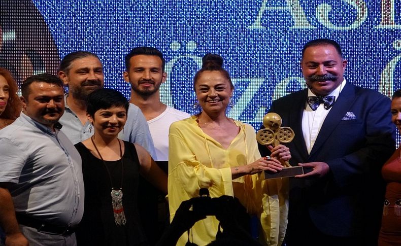 İzmir Uluslararası Film Festivali'nde ödüller sahiplerini buldu